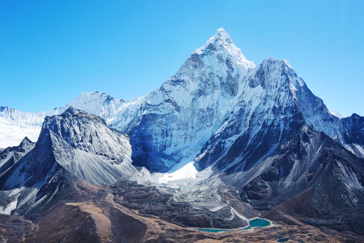 img of mount everest